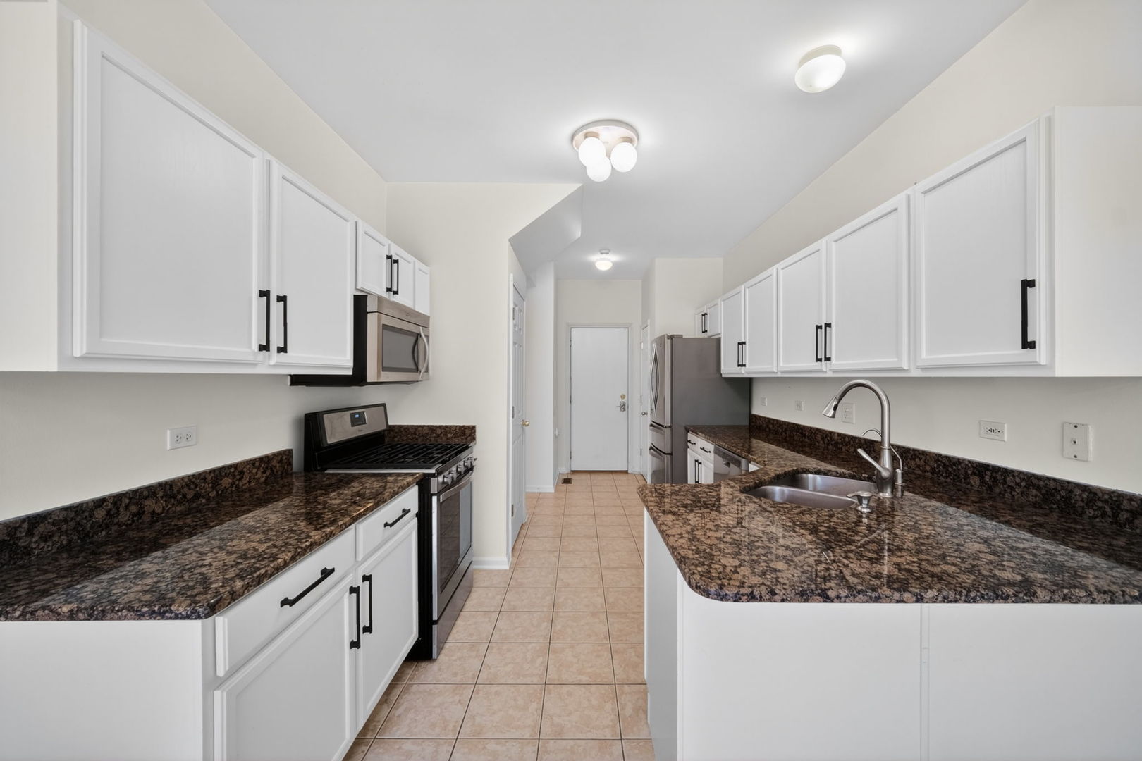 1619 Windward Court Naperville IL 60563