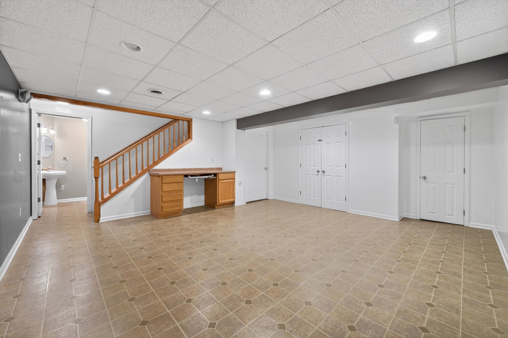 1619 Windward Court Naperville IL 60563
