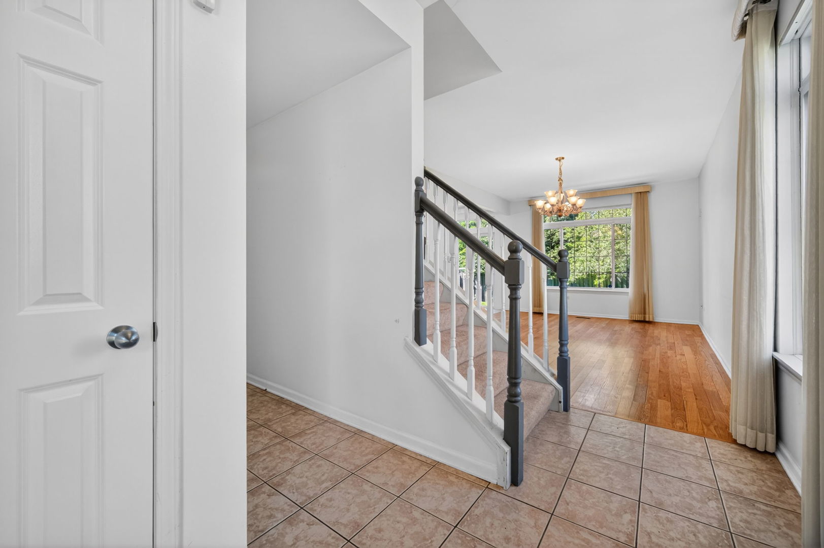 1619 Windward Court Naperville IL 60563
