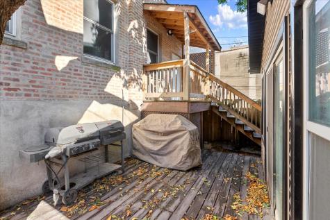 2048 West 21st Street Chicago IL 60608