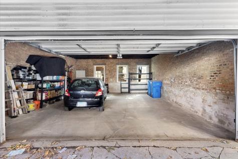 2048 West 21st Street Chicago IL 60608