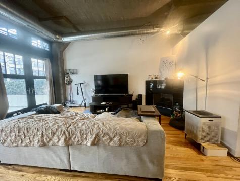 1151 West 15th Street Chicago IL 60608