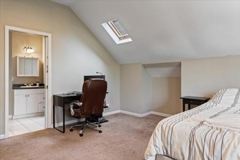 2553 North Southport Avenue Chicago IL 60614