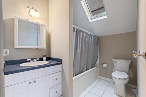 2553 North Southport Avenue Chicago IL 60614