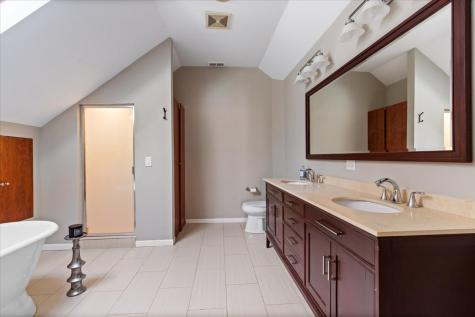 2553 North Southport Avenue Chicago IL 60614