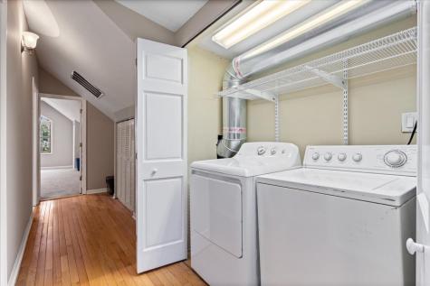 2553 North Southport Avenue Chicago IL 60614