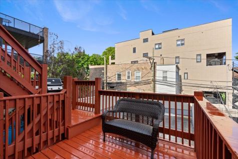2553 North Southport Avenue Chicago IL 60614