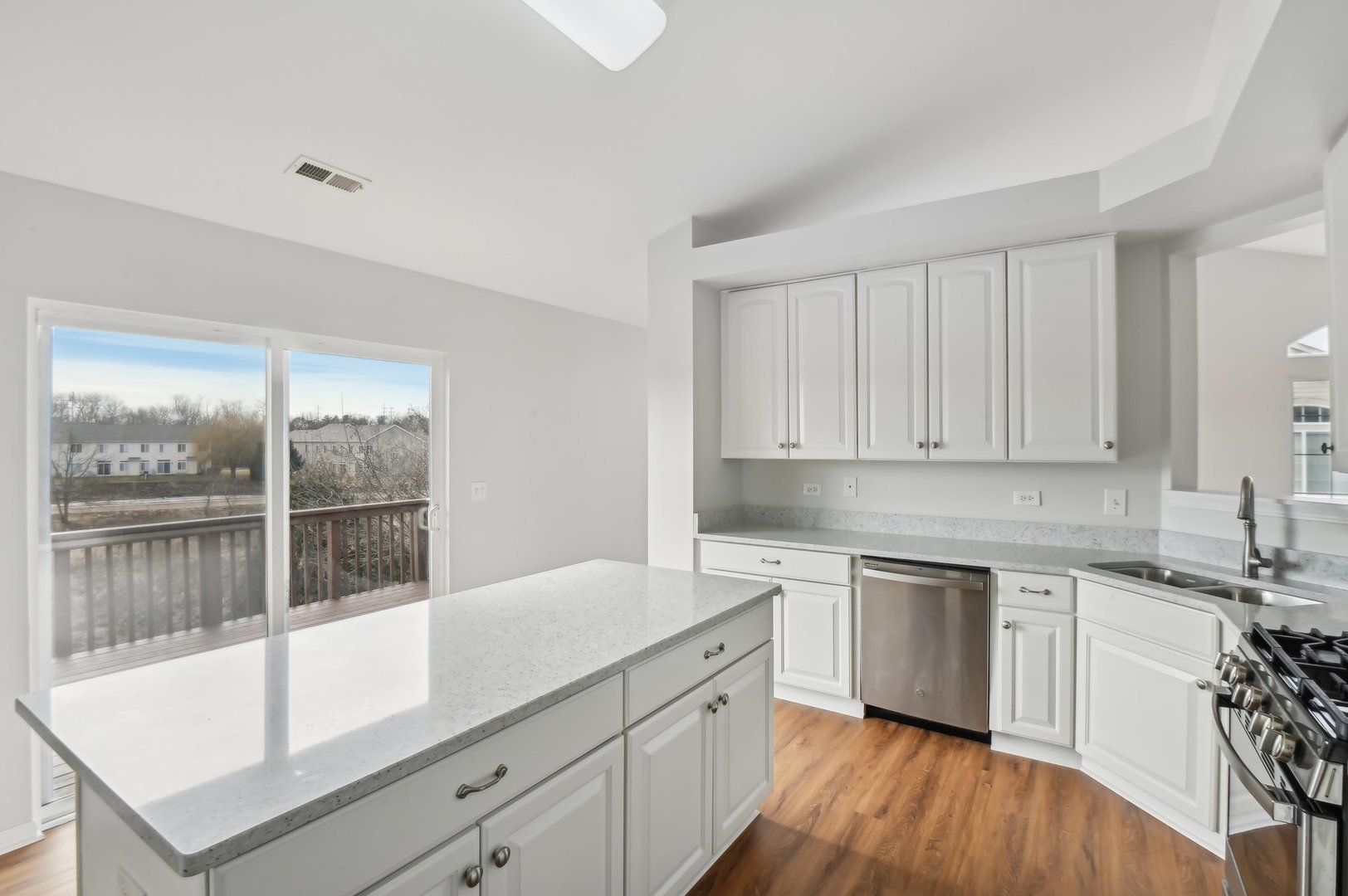 2333 Summerlin Drive Aurora IL 60503