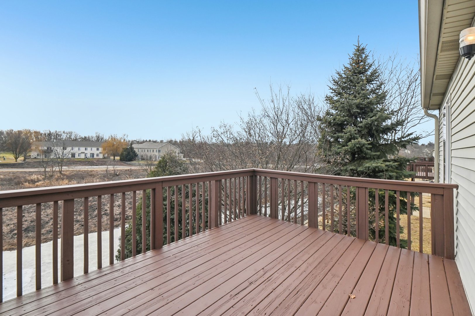 2333 Summerlin Drive Aurora IL 60503