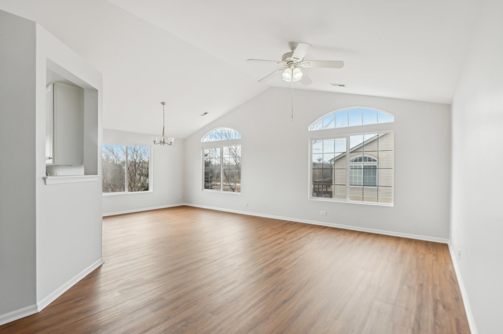 2333 Summerlin Drive Aurora IL 60503