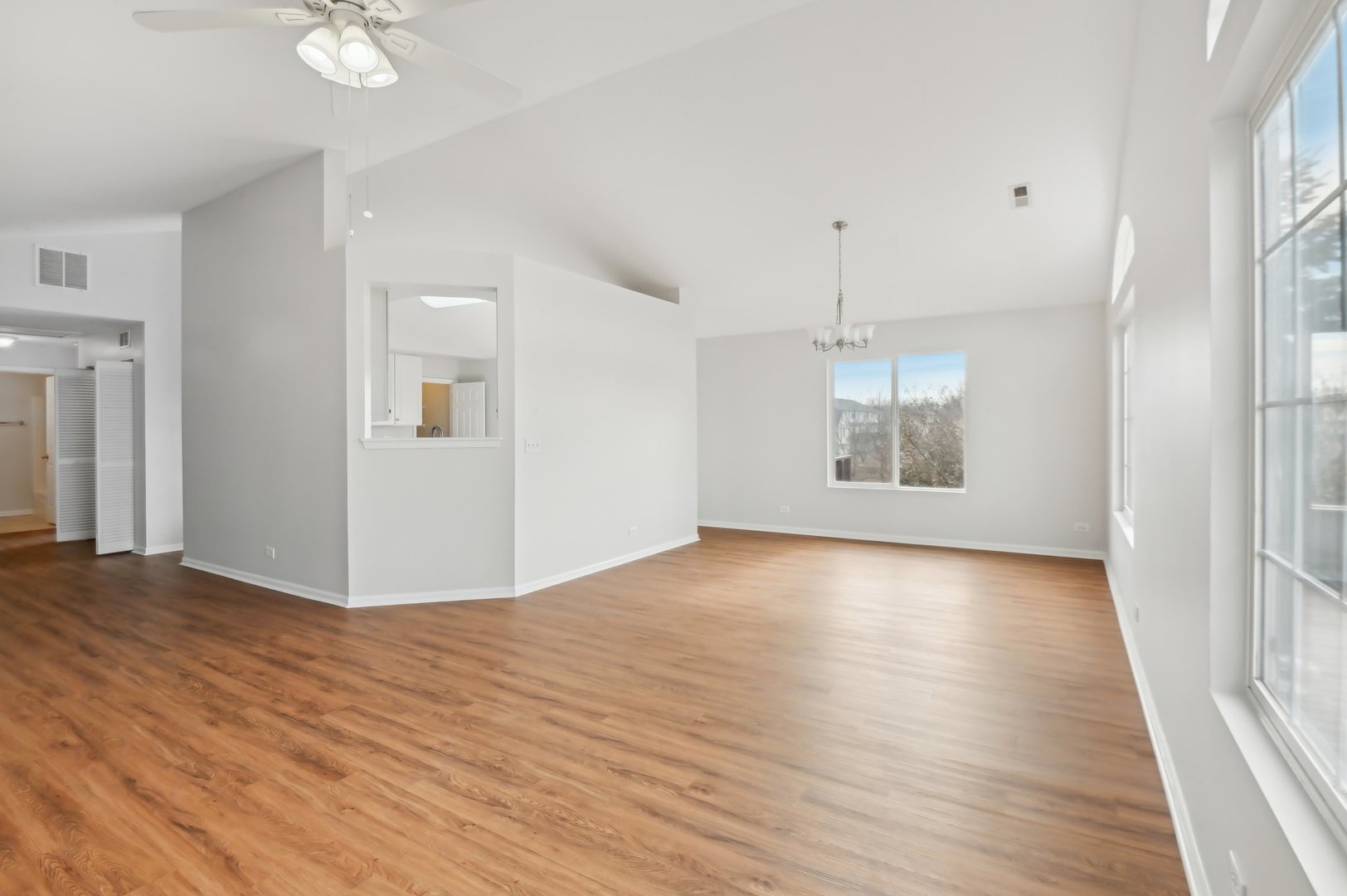 2333 Summerlin Drive Aurora IL 60503