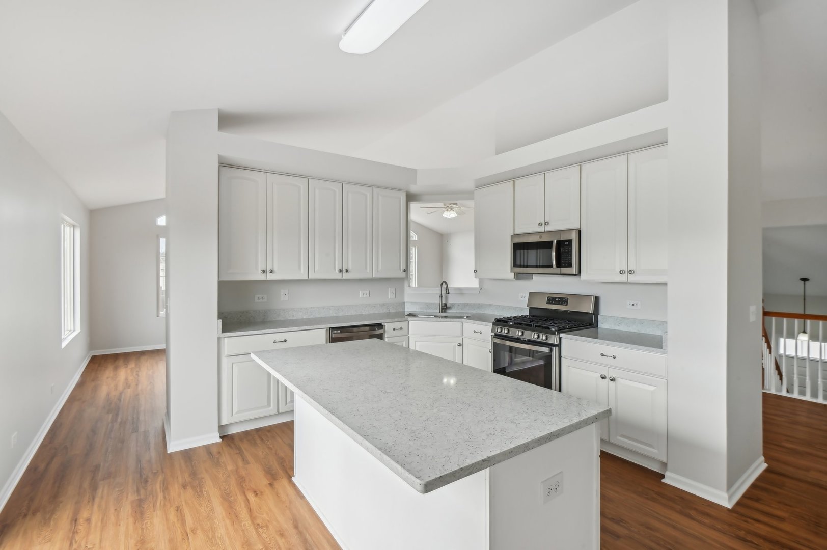 2333 Summerlin Drive Aurora IL 60503