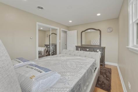 8901 Moody Avenue Morton Grove IL 60053