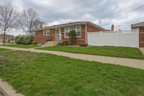 8901 Moody Avenue Morton Grove IL 60053