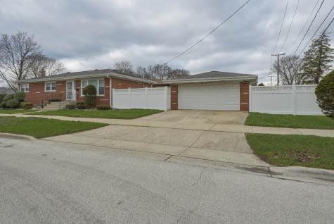 8901 Moody Avenue Morton Grove IL 60053