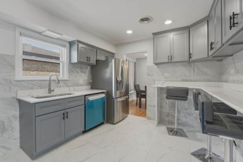 8901 Moody Avenue Morton Grove IL 60053