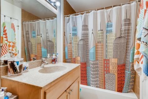 2025 South Indiana Avenue Chicago IL 60616