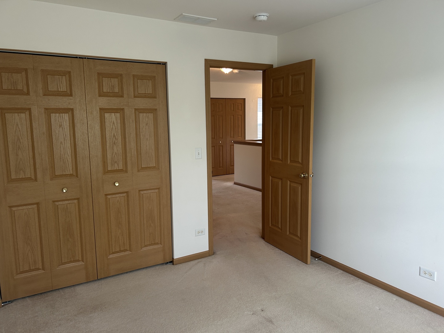 2482 Stoughton Circle Aurora IL 60502