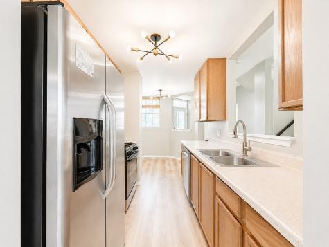 2912 White Thorn Circle Naperville IL 60564