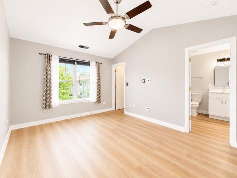 2912 White Thorn Circle Naperville IL 60564