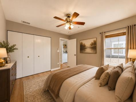 2912 White Thorn Circle Naperville IL 60564