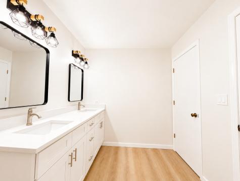 2912 White Thorn Circle Naperville IL 60564