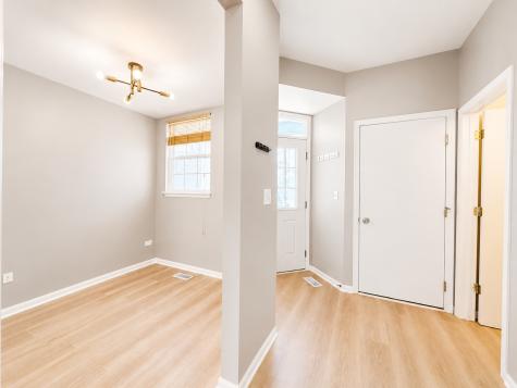 2912 White Thorn Circle Naperville IL 60564