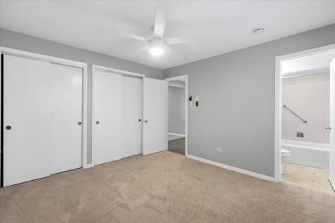 6256 West 64th Place Chicago IL 60638
