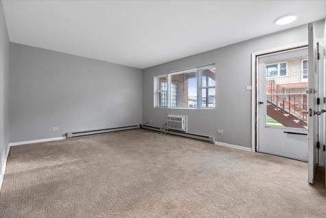 6256 West 64th Place Chicago IL 60638