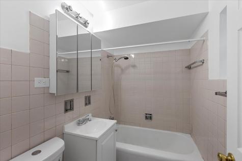6256 West 64th Place Chicago IL 60638