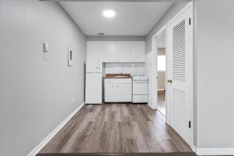 6256 West 64th Place Chicago IL 60638