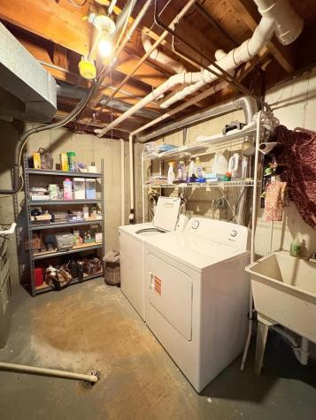 393 Catbird Lane Deerfield IL 60015