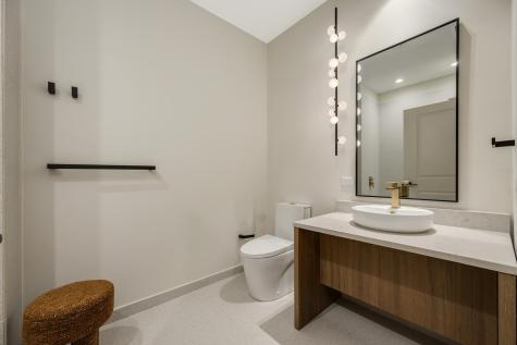 1257 North Ashland Avenue Chicago IL 60622