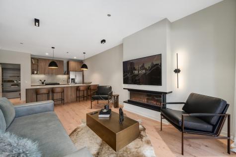 1257 North Ashland Avenue Chicago IL 60622