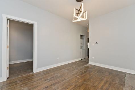 1922 North Wilmot Avenue Chicago IL 60647
