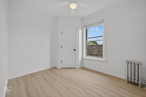 6971 North Bell Avenue Chicago IL 60645