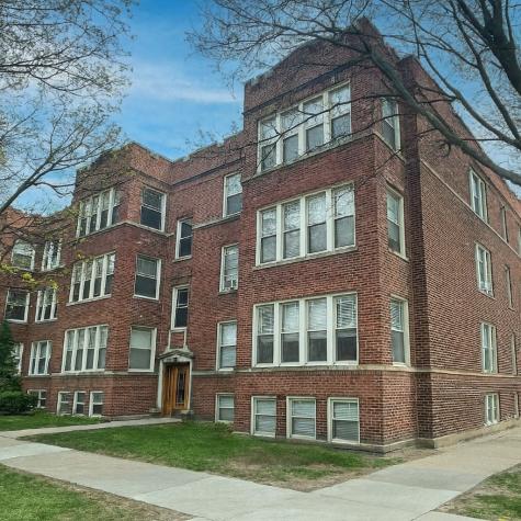 6971 North Bell Avenue Chicago IL 60645