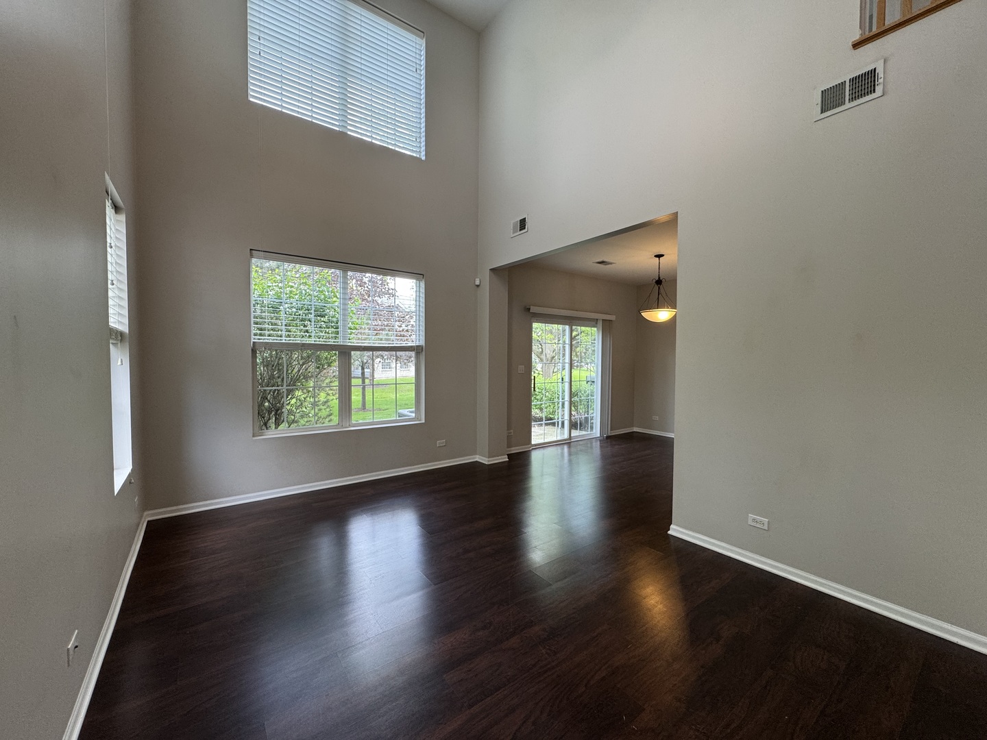 1913 Golden Gate Lane Naperville IL 60563