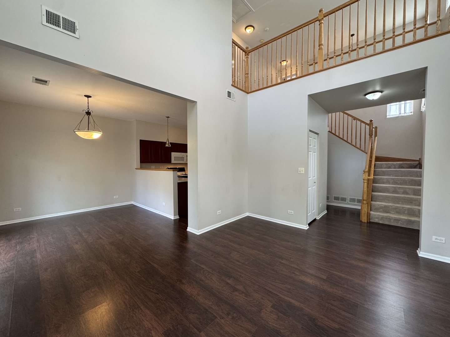 1913 Golden Gate Lane Naperville IL 60563