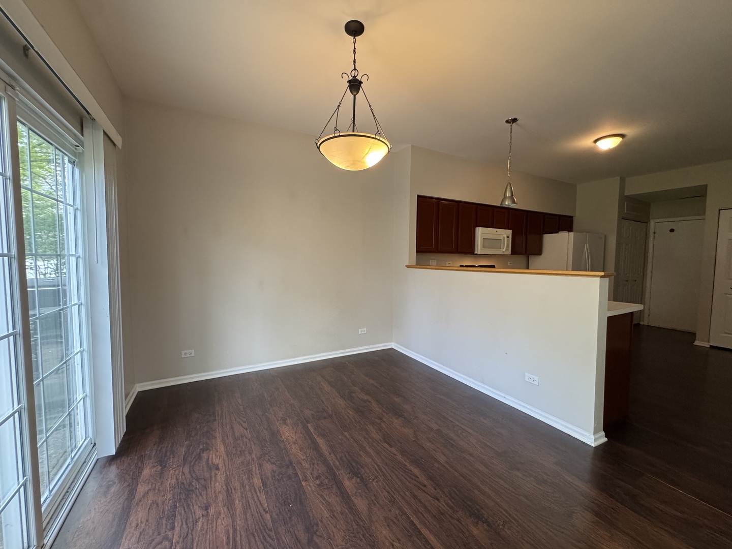 1913 Golden Gate Lane Naperville IL 60563