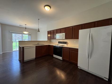 1913 Golden Gate Lane Naperville IL 60563
