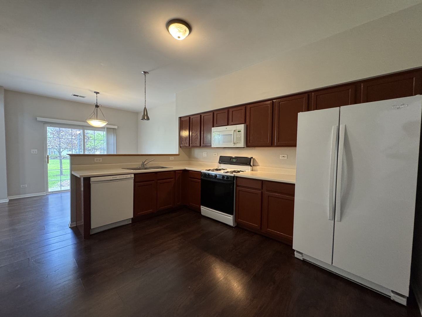 1913 Golden Gate Lane Naperville IL 60563