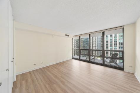 10 East Ontario Street Chicago IL 60611
