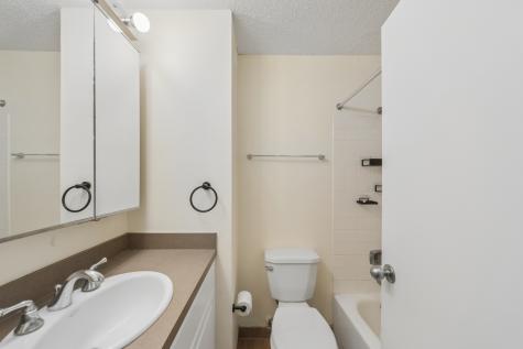 10 East Ontario Street Chicago IL 60611