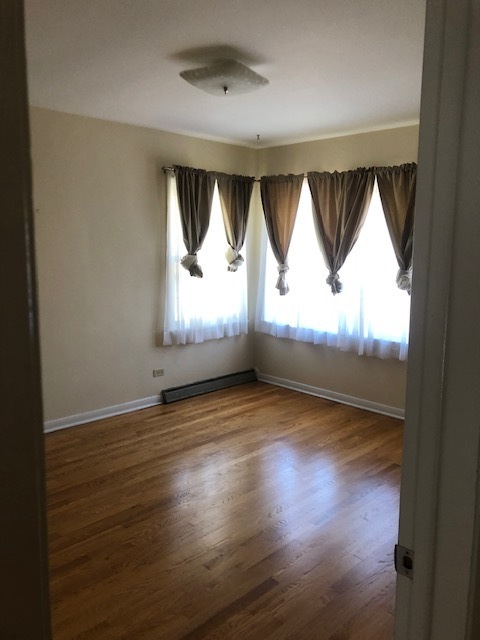 806 South Summit Avenue Villa Park IL 60181