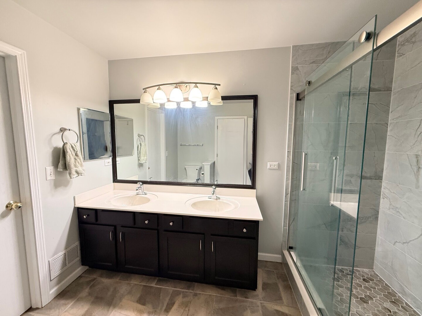 3161 Hopewell Drive Aurora IL 60502