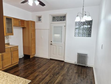 7826 South Bennett Avenue Chicago IL 60649