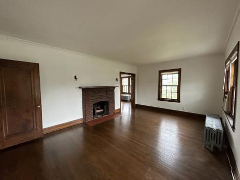 994 Greenview Avenue Des Plaines IL 60016