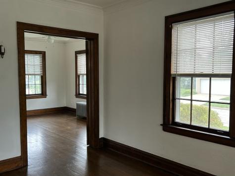 994 Greenview Avenue Des Plaines IL 60016