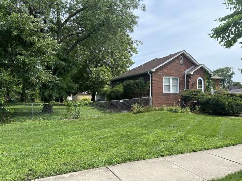 994 Greenview Avenue Des Plaines IL 60016